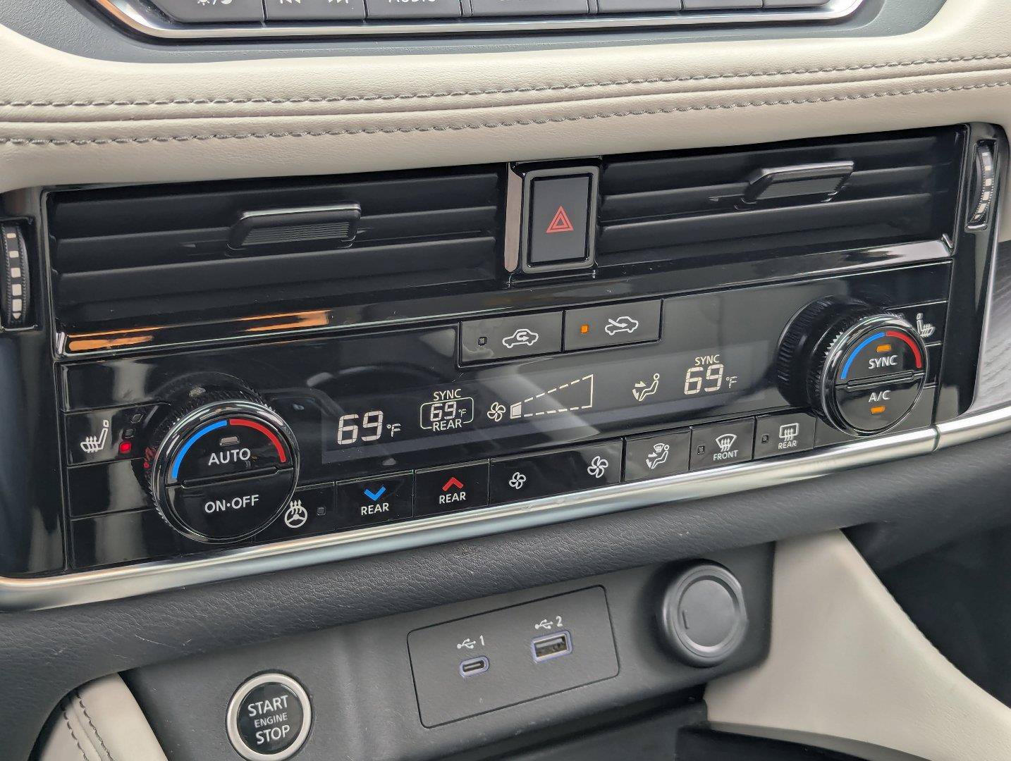 Used 2021 Nissan Rogue SL AWD/4WD image 19