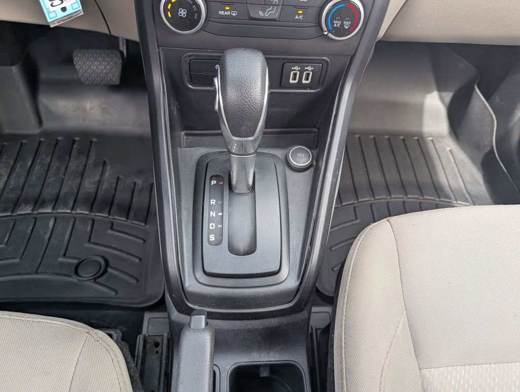 Used 2021 Ford EcoSport S image 22
