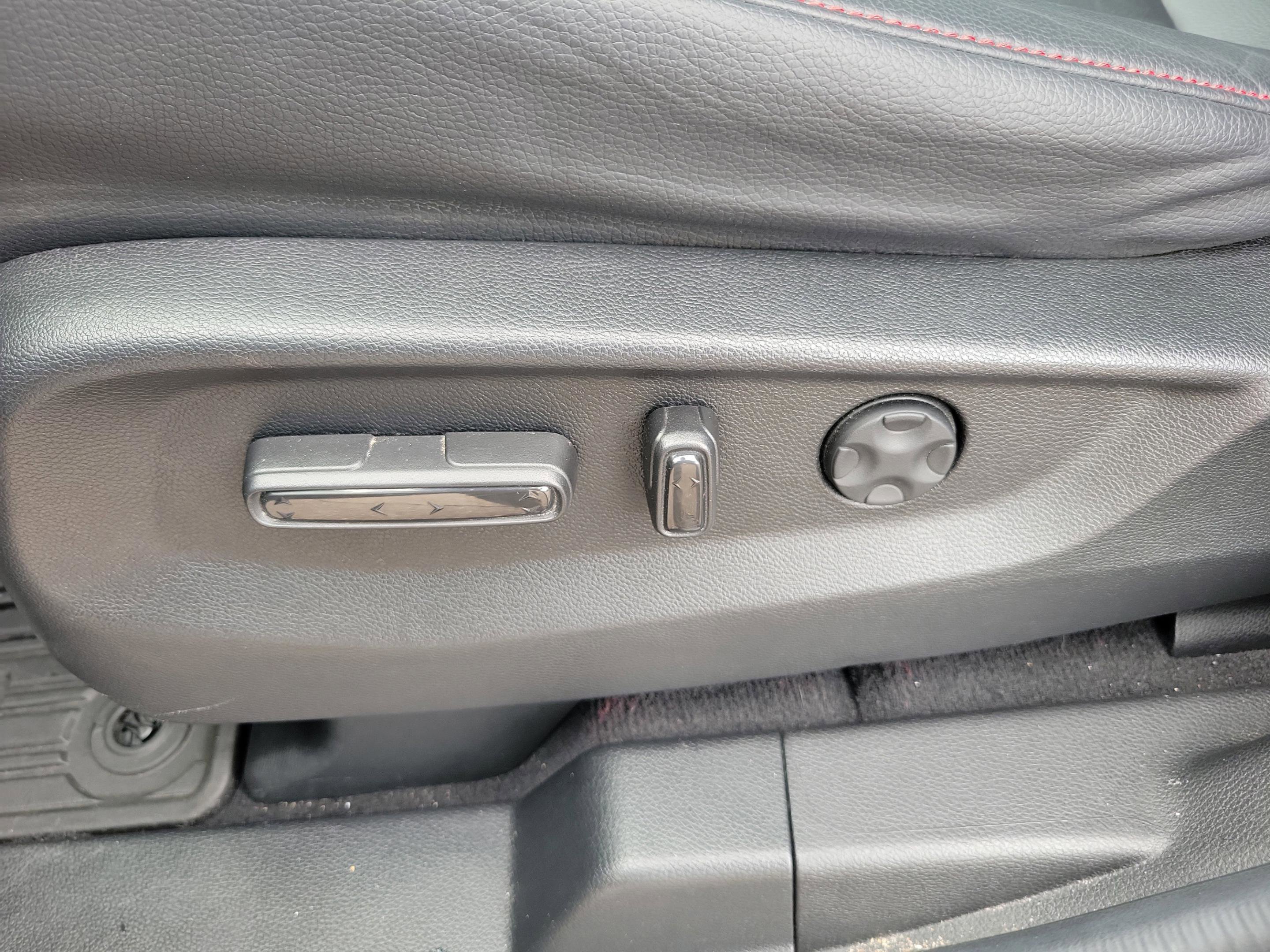 Certified 2024 Honda Odyssey Sport image 12