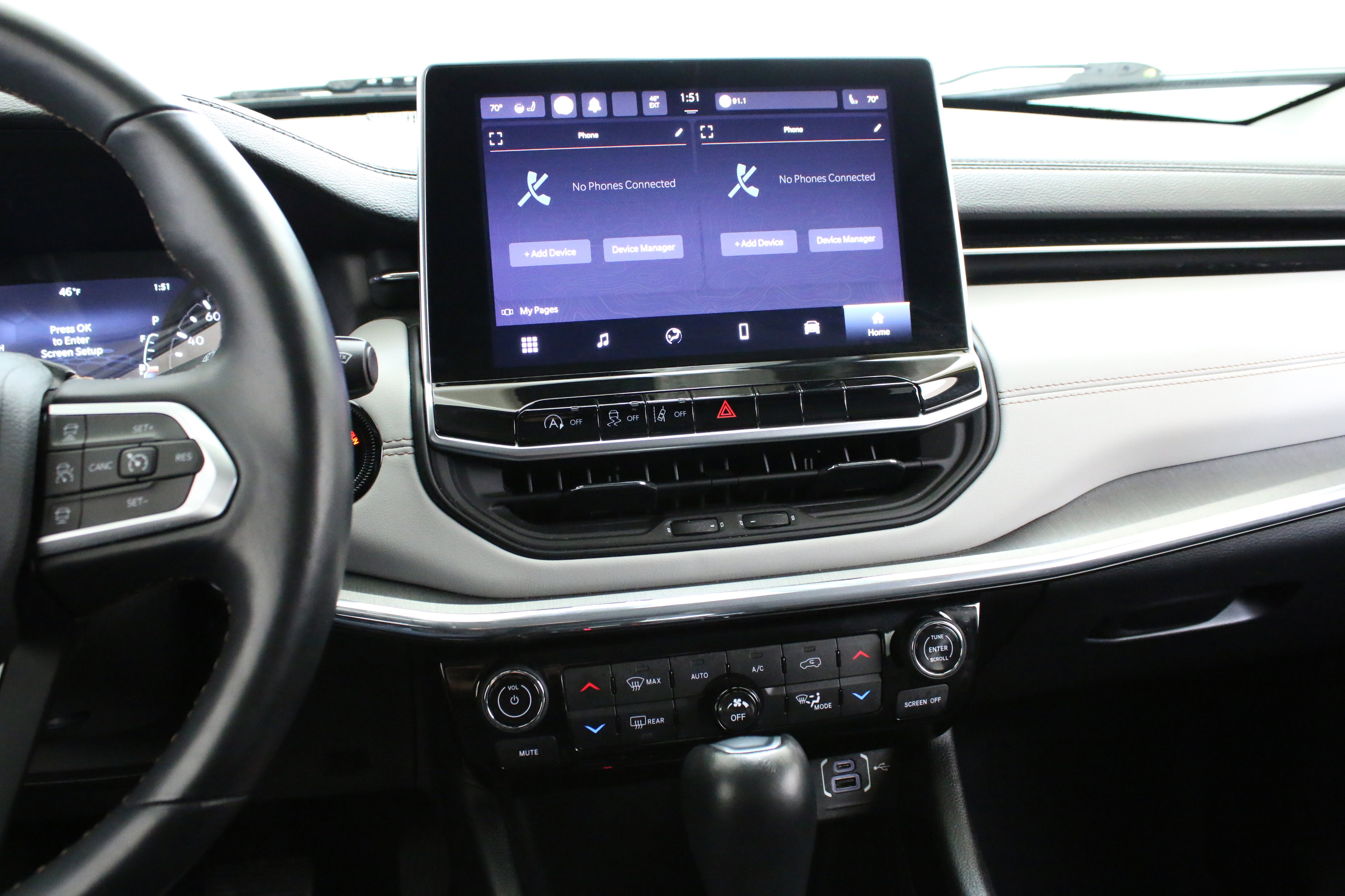 Used 2022 Jeep Compass Limited image 19