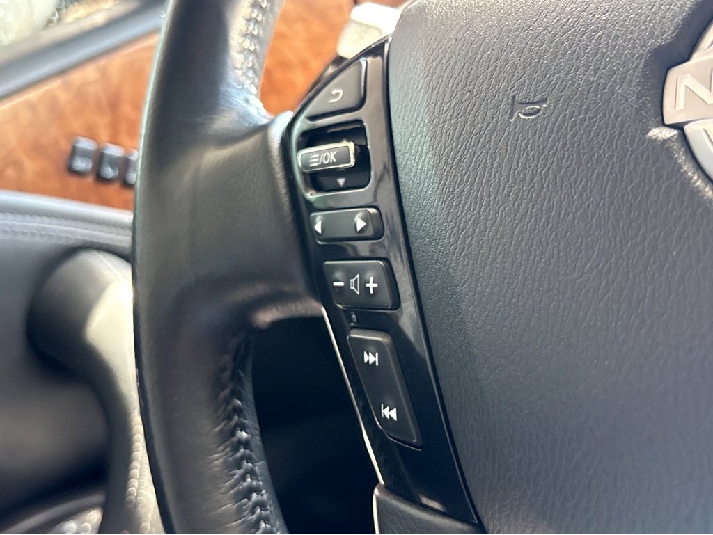 Used 2023 Nissan Armada SL RWD image 14