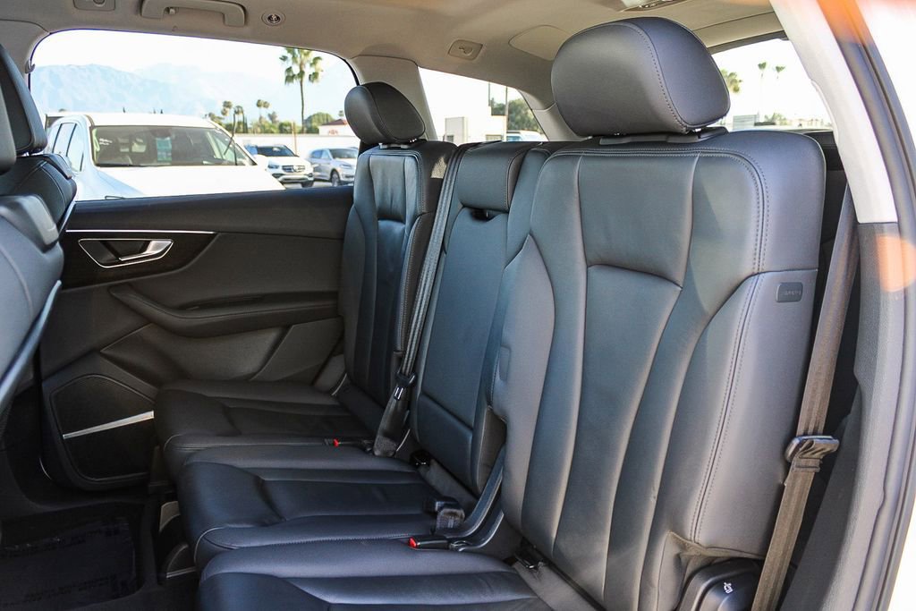 Used 2023 Audi Q7 3.0T Premium Plus image 21