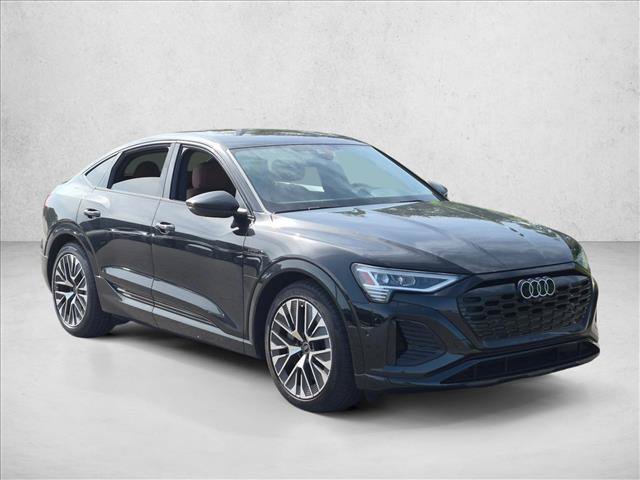 Used 2024 Audi Q8 e-tron Premium Plus w/ Premium Plus Package AWD/4WD image 3