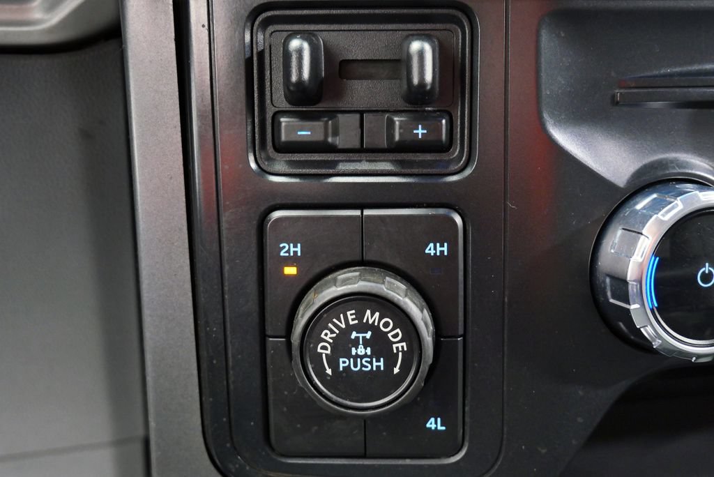 Used 2022 Ford F150 XLT w/ Equipment Group 302A High AWD/4WD image 26