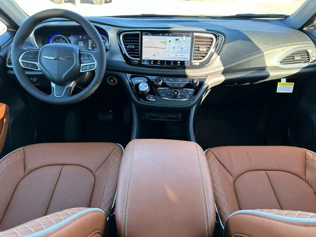New 2026 Chrysler Pacifica Pinnacle FWD image 9