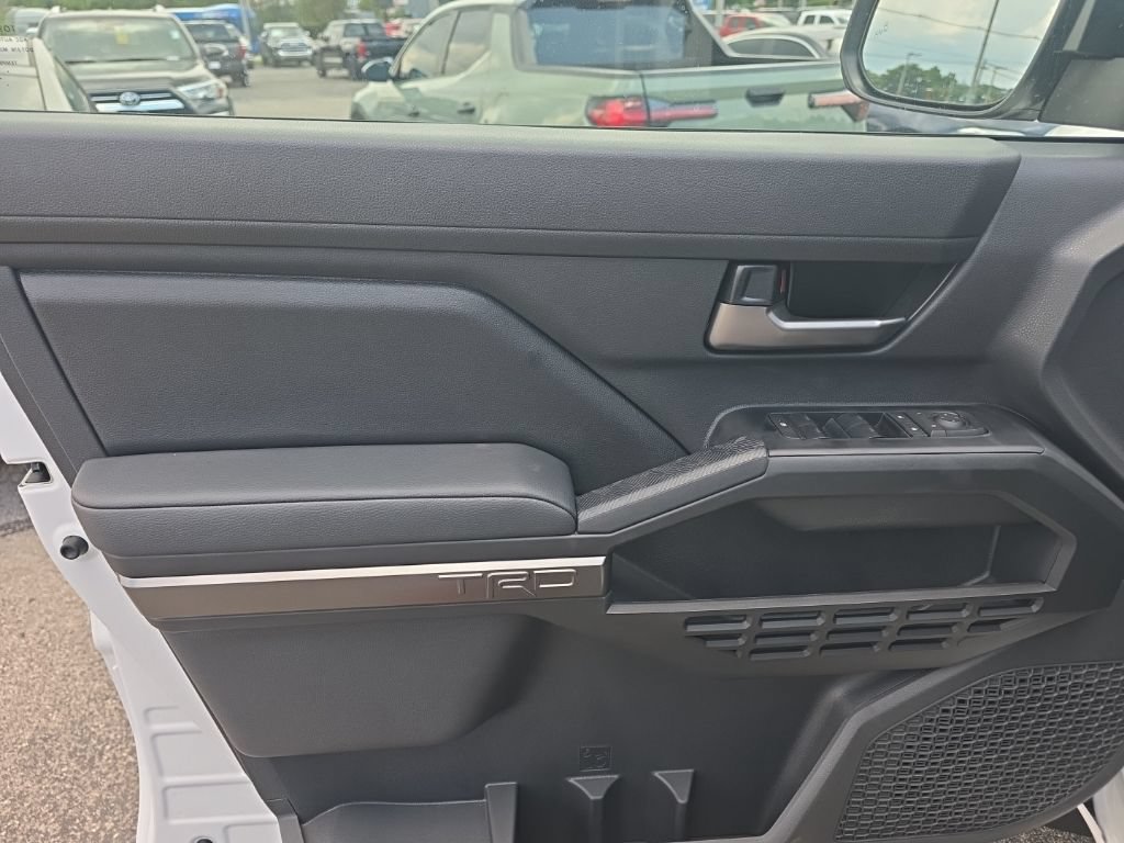 New 2026 Toyota Tacoma TRD Off-Road AWD/4WD image 15