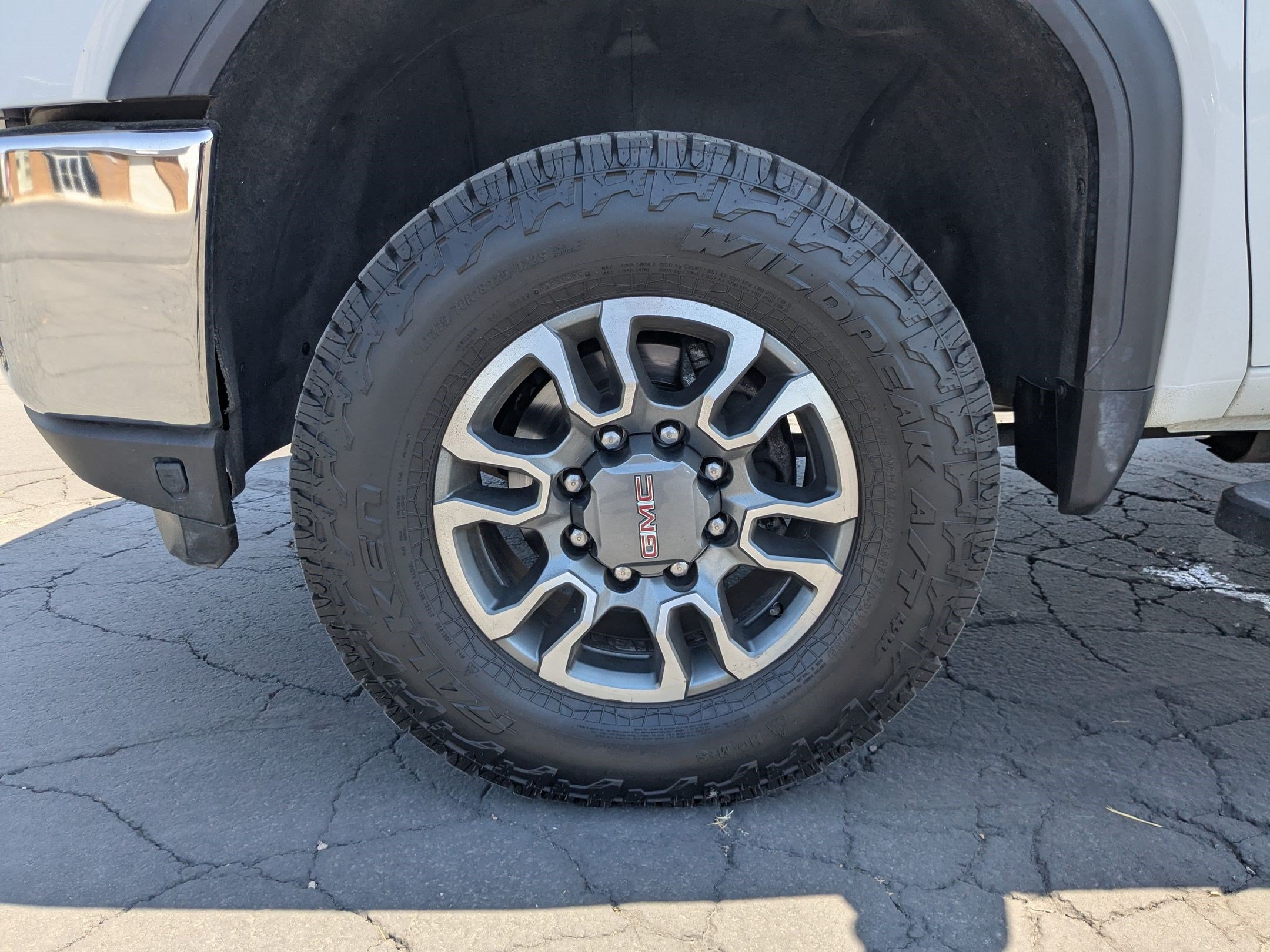 Used 2022 GMC Sierra 3500 SLE w/ SLE Convenience Package AWD/4WD image 34