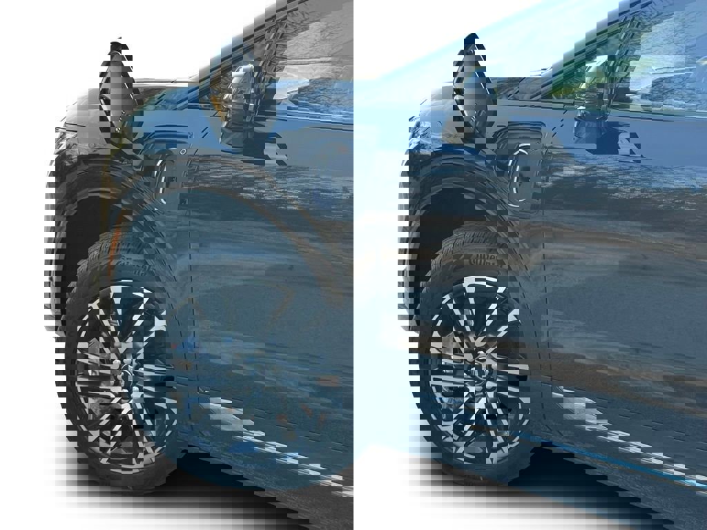 New 2026 Cadillac Optiq Sport 1 image 8