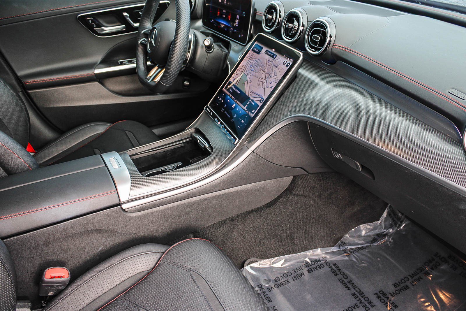 Used 2024 Mercedes-Benz C 43 AMG 4MATIC Sedan image 17