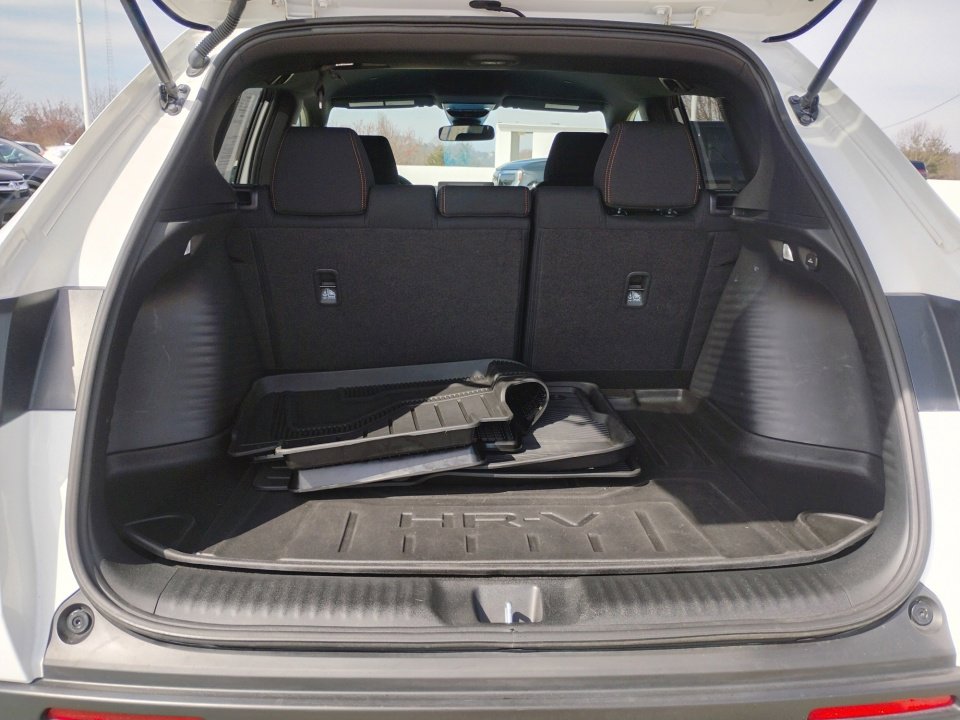 Certified 2023 Honda HR-V Sport image 15
