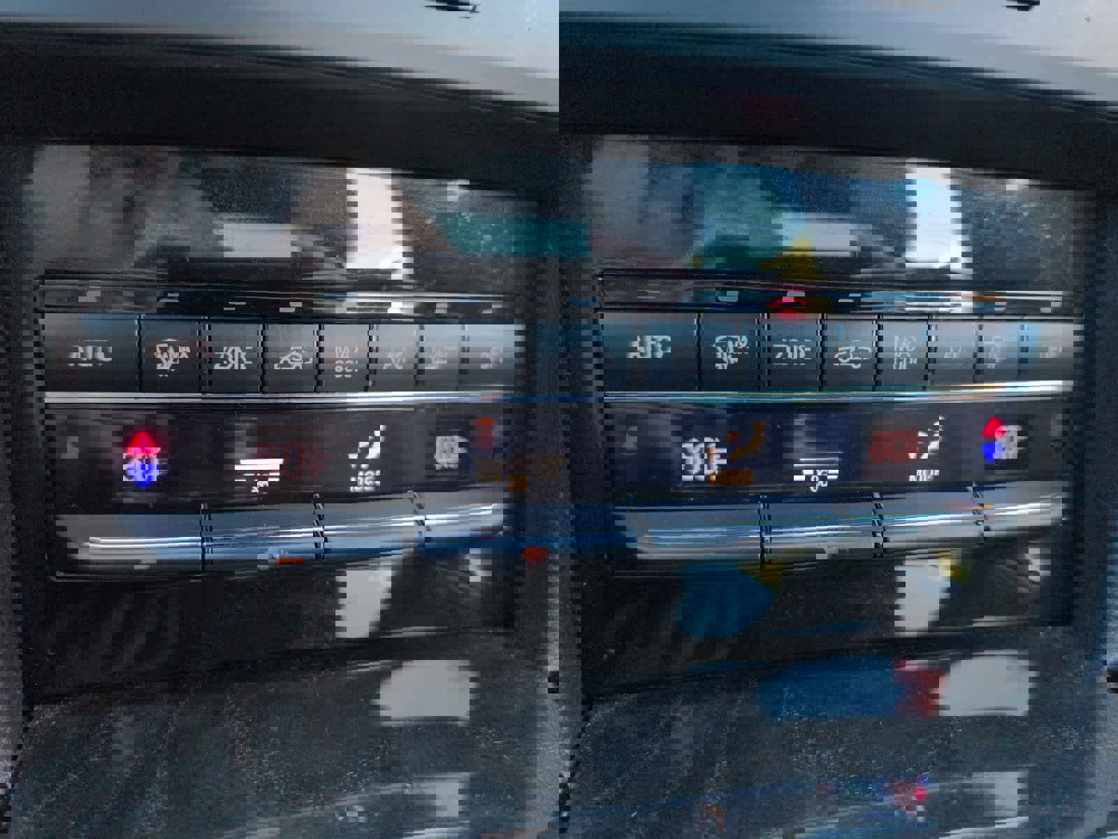 Used 2011 Mercedes-Benz E 350 Sedan image 27