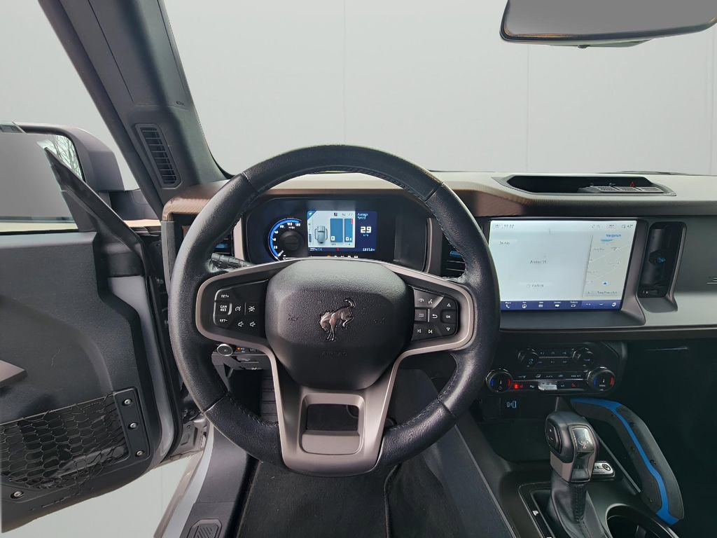 Used 2022 Ford Bronco Outer Banks image 13