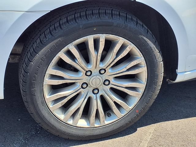 Used 2012 Chrysler 200 Limited FWD image 22