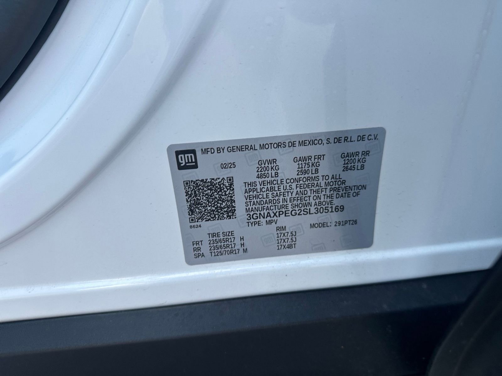 Used 2025 Chevrolet Equinox LT image 28