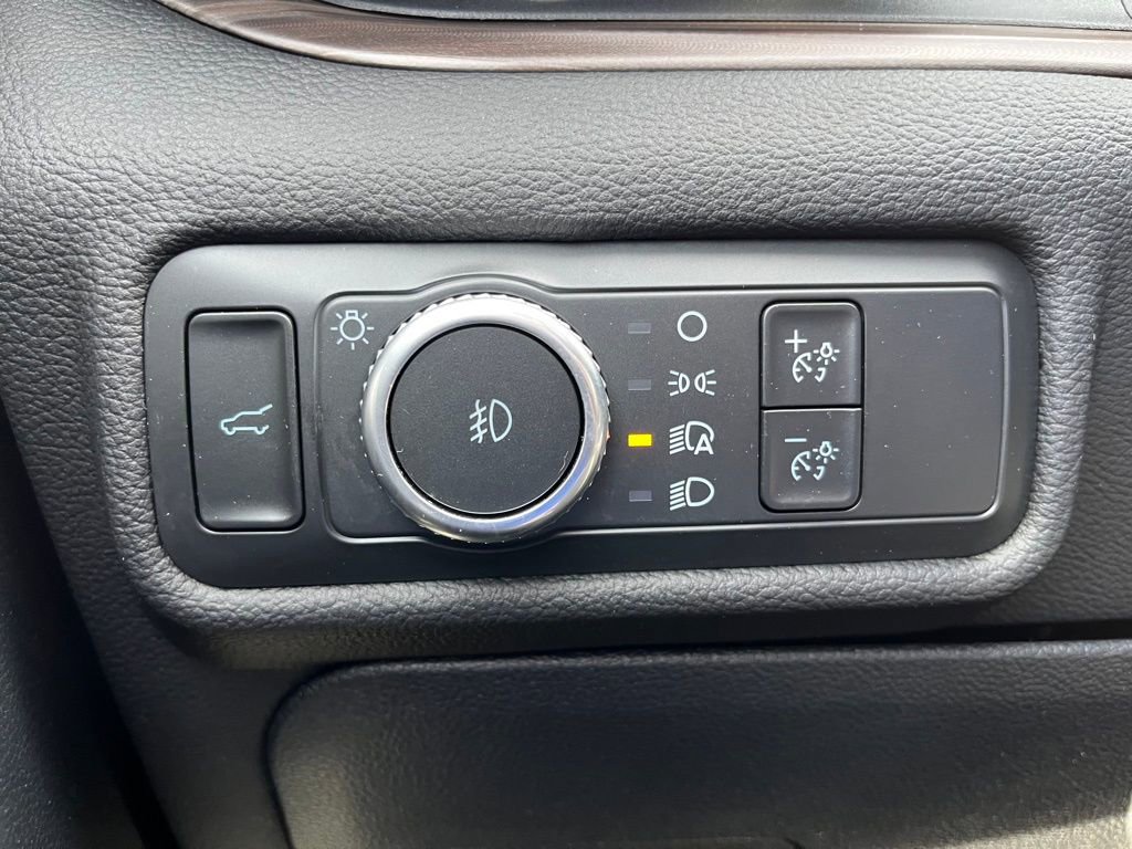 Used 2022 Ford Explorer Limited w/ Equipment Group 301A image 14