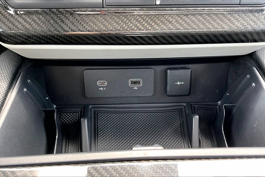 Used 2022 Land Rover Defender 90 X-Dynamic SE AWD/4WD image 25