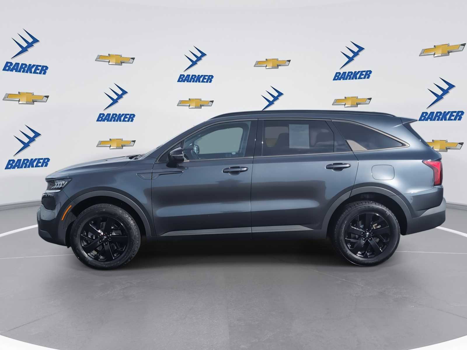 Used 2021 Kia Sorento S w/ Panoramic Sunroof Package image 5