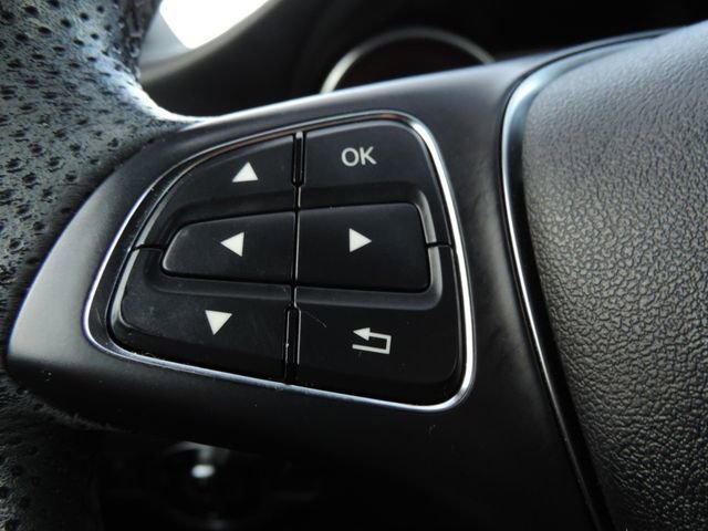 Used 2019 Mercedes-Benz GLA 250 image 28