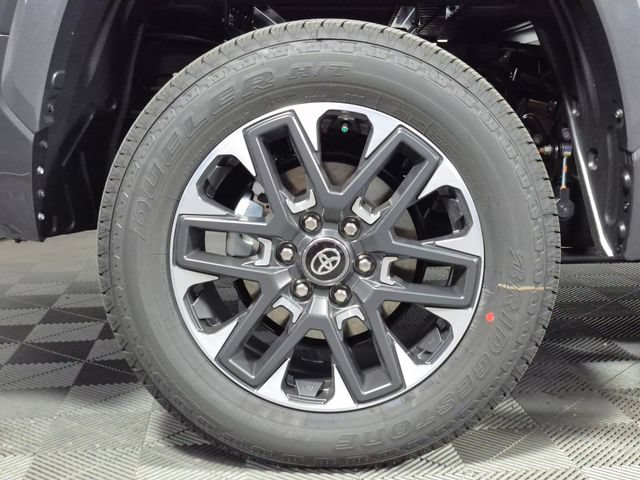 New 2026 Toyota Tundra Limited AWD/4WD image 28
