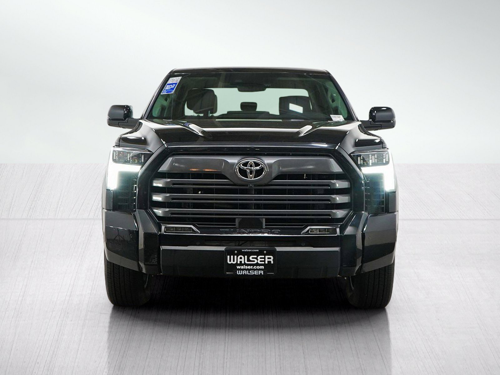 Used 2023 Toyota Tundra Limited AWD/4WD image 8