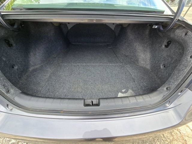 Used 2017 Honda Accord LX image 28