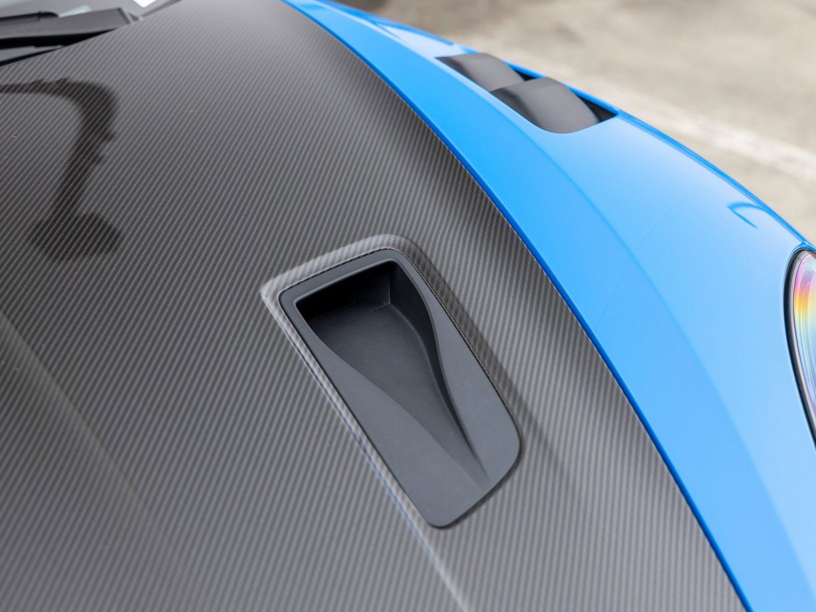 Certified 2023 Porsche 718 Cayman GT4 RS image 17