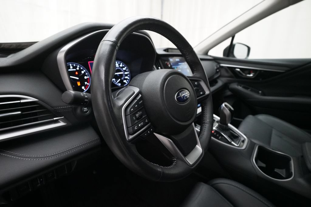 Used 2023 Subaru Outback Limited AWD/4WD image 8
