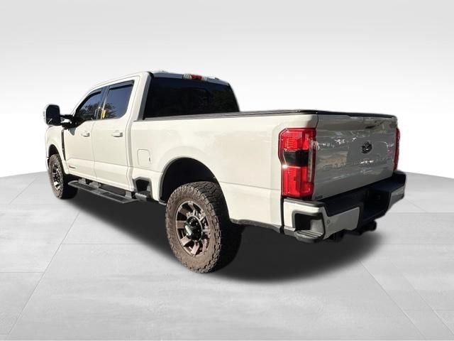 Used 2023 Ford F250 Lariat w/ Sport Appearance Package AWD/4WD image 4
