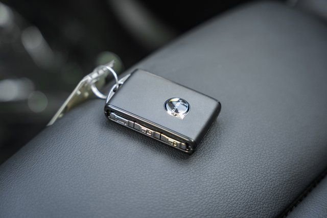 Used 2026 Volvo XC40 B5 Plus w/ Protection Package Premier image 43