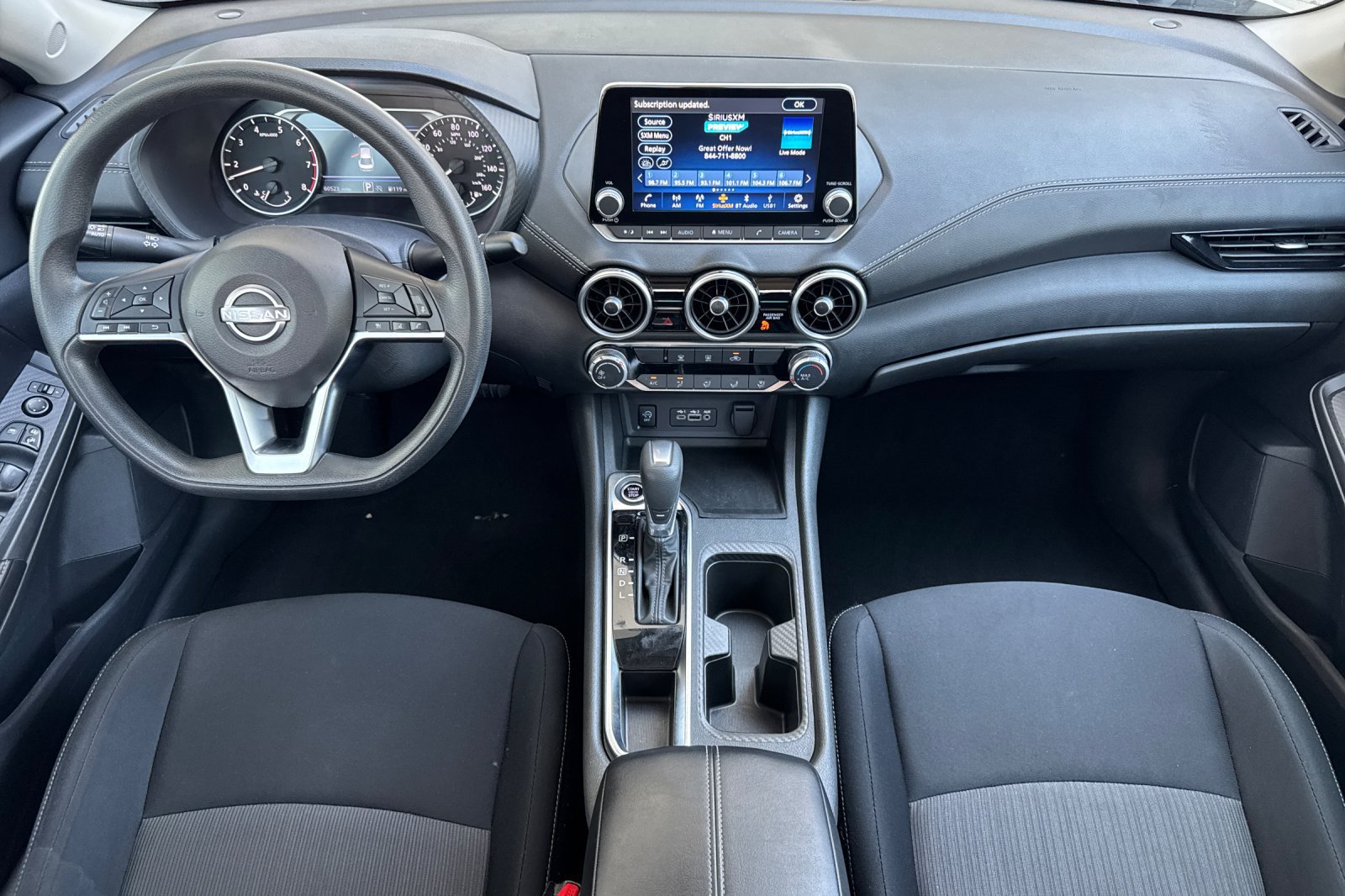 Used 2024 Nissan Sentra SV FWD image 13