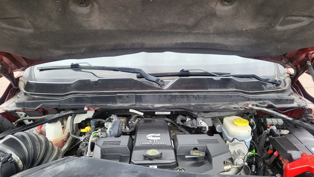 Used 2020 RAM 2500 Laramie w/ Night Edition image 34