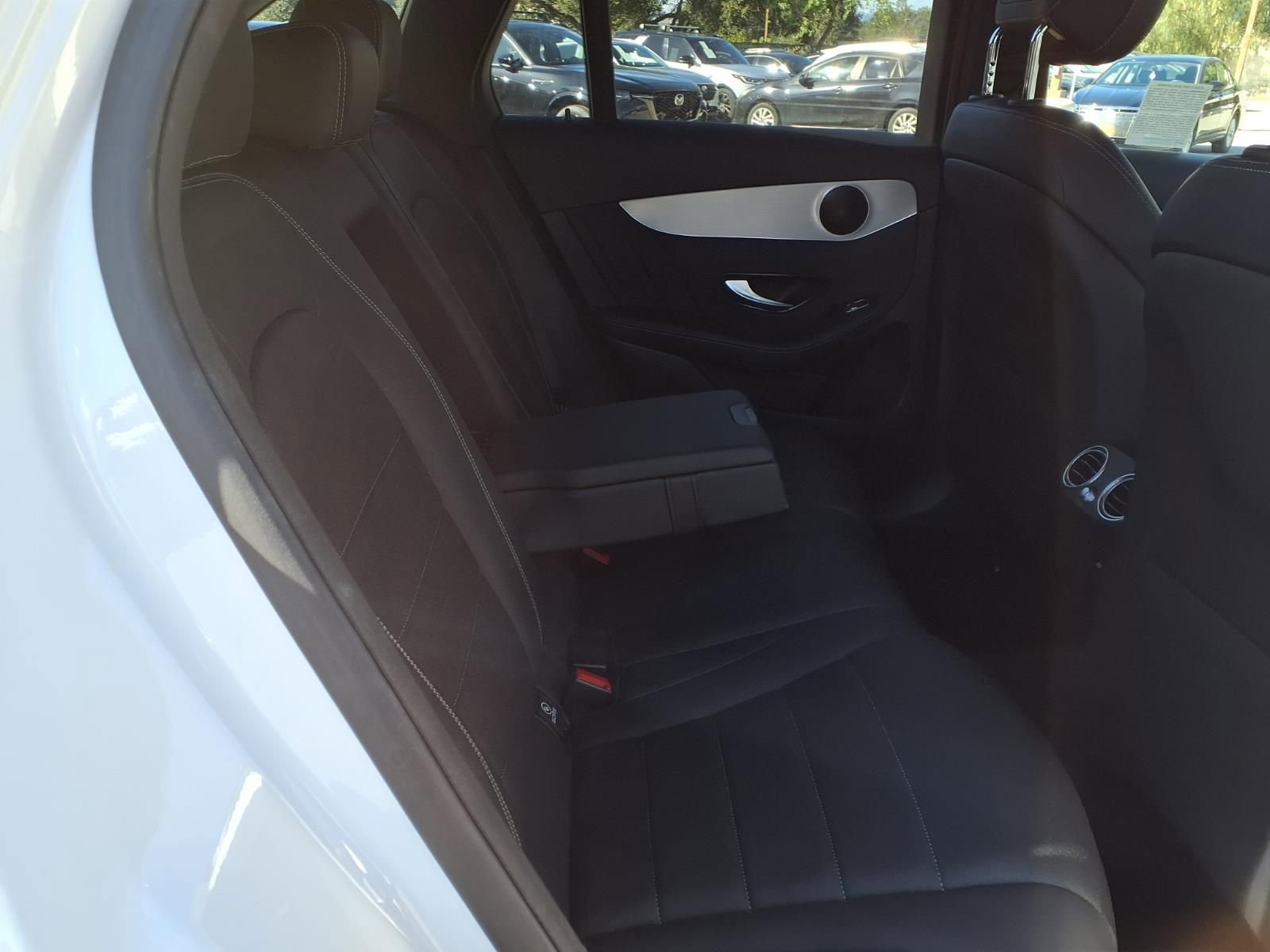 Used 2022 Mercedes-Benz GLC 300 image 21