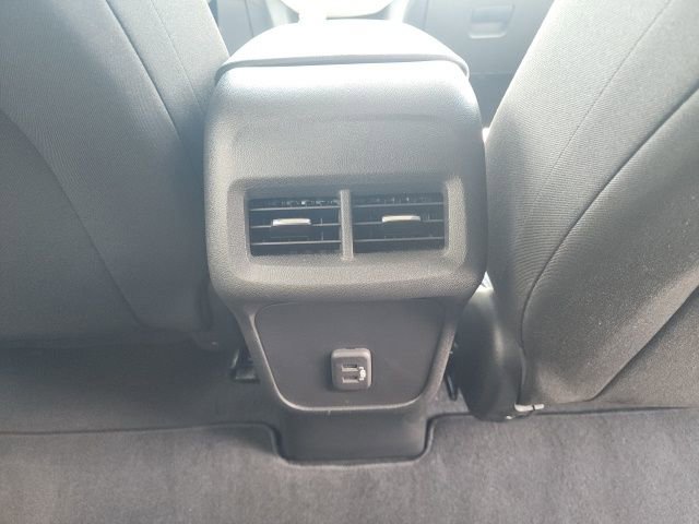 Used 2023 Chevrolet Equinox LS w/ LS Convenience Package image 18