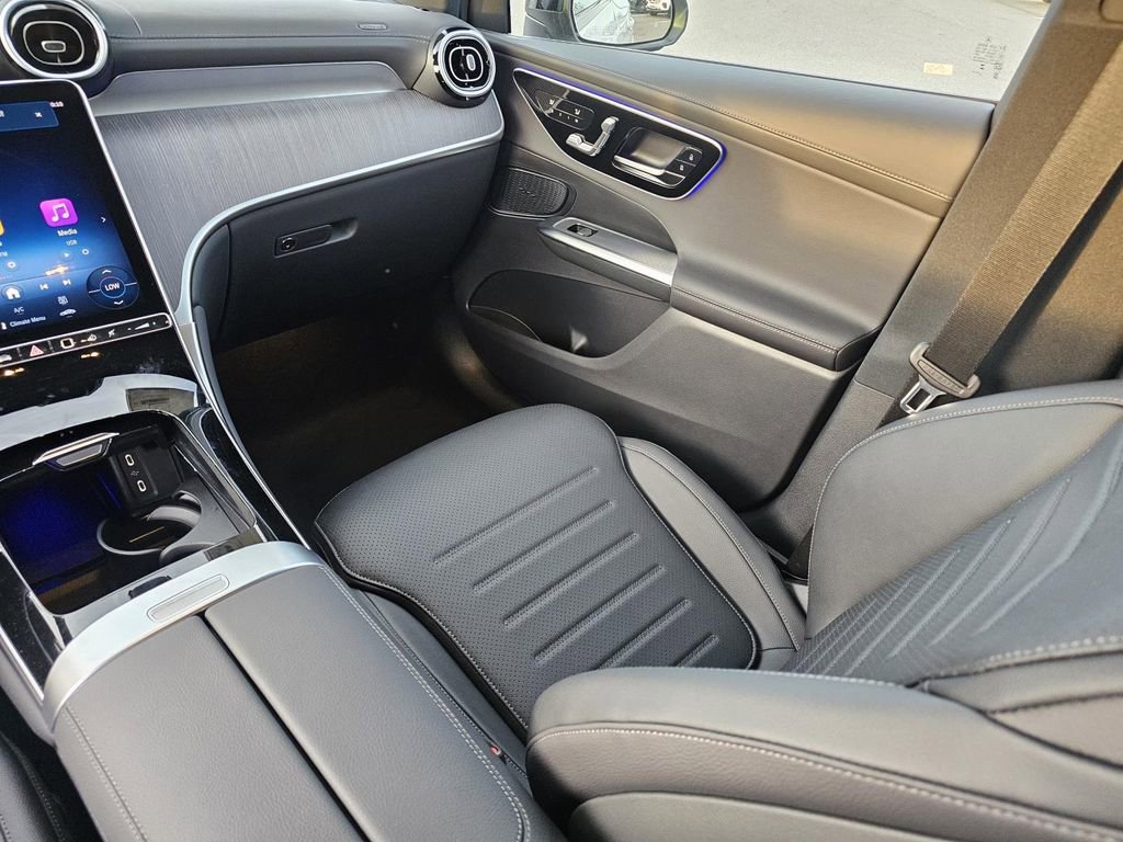 New 2026 Mercedes-Benz GLC 300 image 27