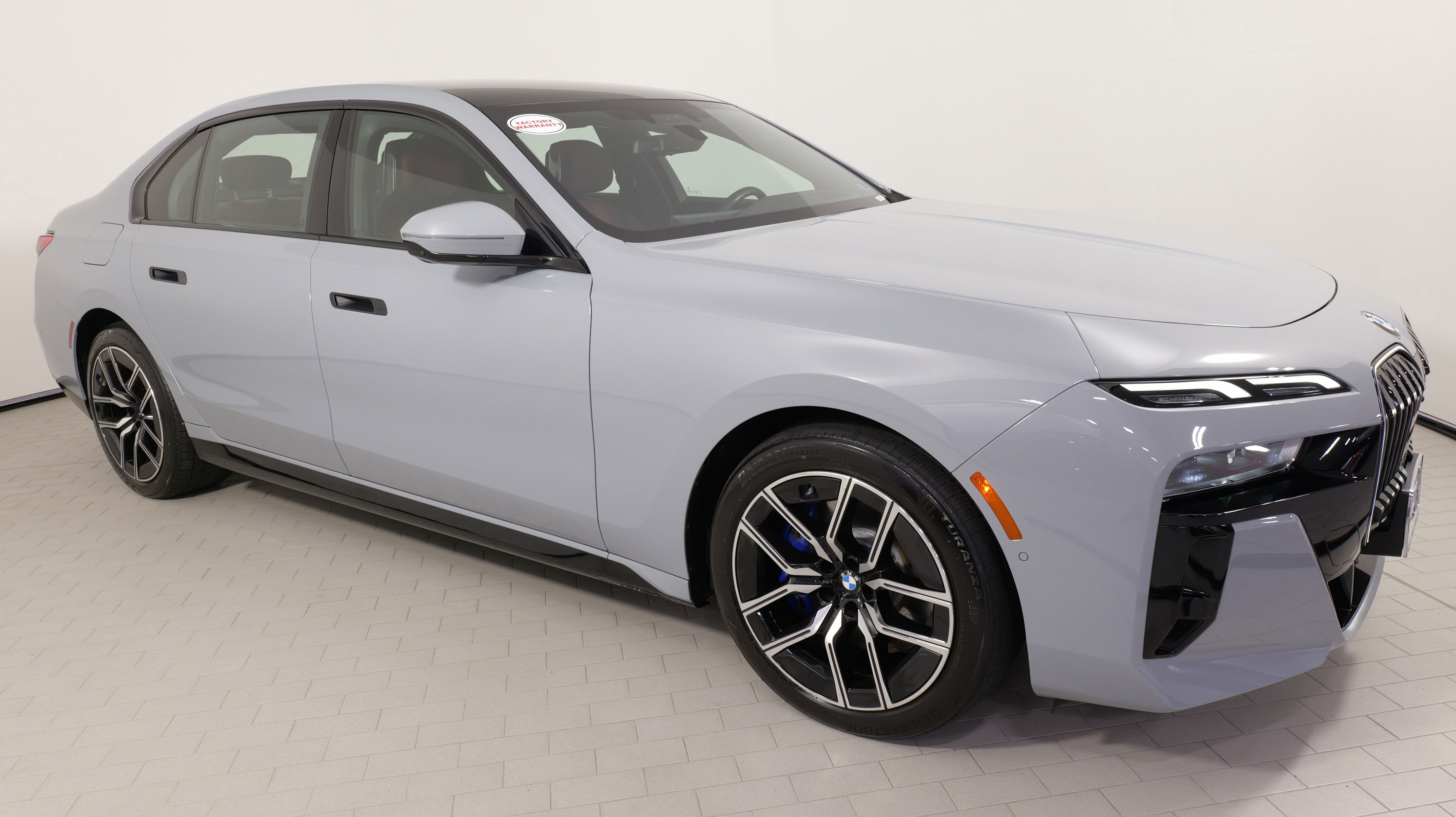 Used 2024 BMW 740i xDrive image 6