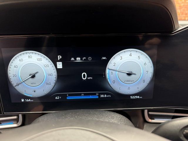 Used 2024 Hyundai Elantra SEL image 15