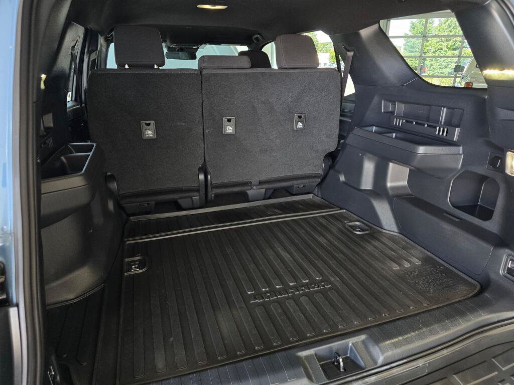 Certified 2025 Toyota 4Runner SR5 AWD/4WD image 14