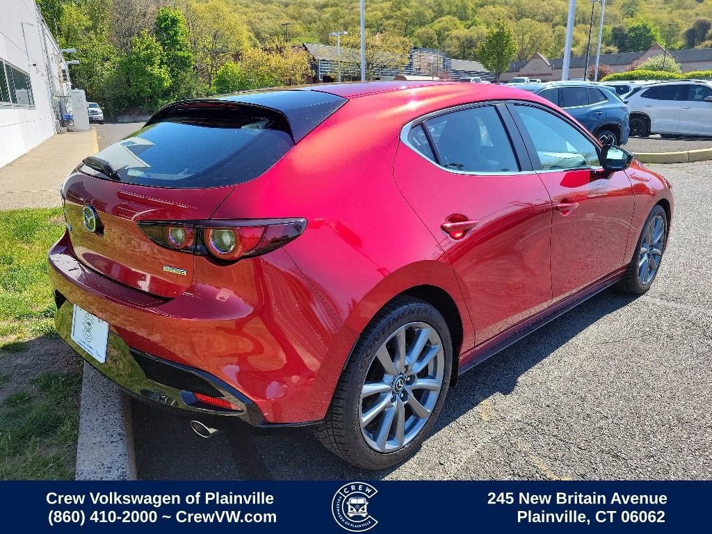 Used 2022 MAZDA MAZDA3 s FWD image 3