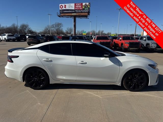 Used 2023 Nissan Maxima SR w/ Sport Mat Group image 6