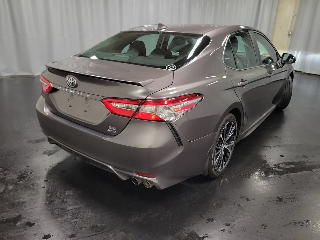 Used 2020 Toyota Camry SE AWD/4WD image 8