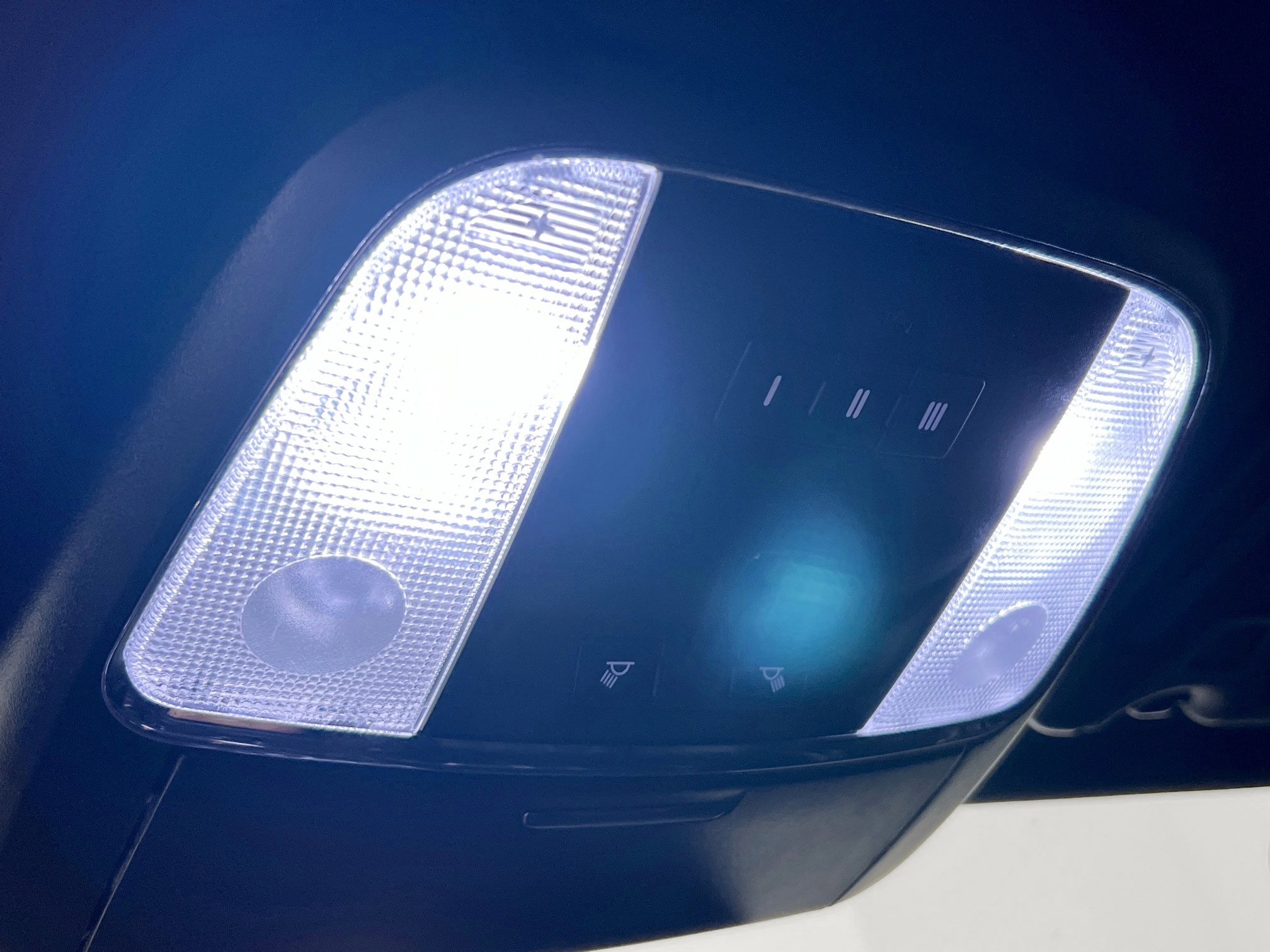 Used 2019 Chrysler 300 S image 22