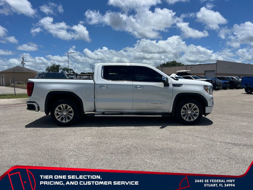 Used 2021 GMC Sierra 1500 Denali w/ Technology Package AWD/4WD image 4