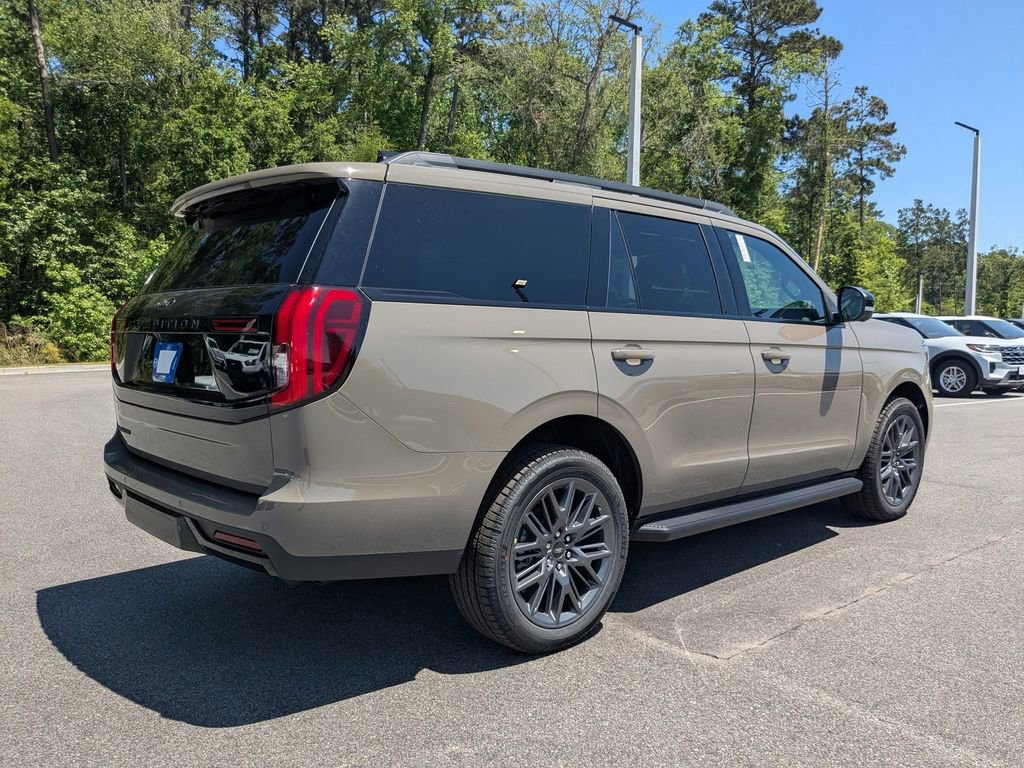 New 2026 Ford Expedition Platinum image 6