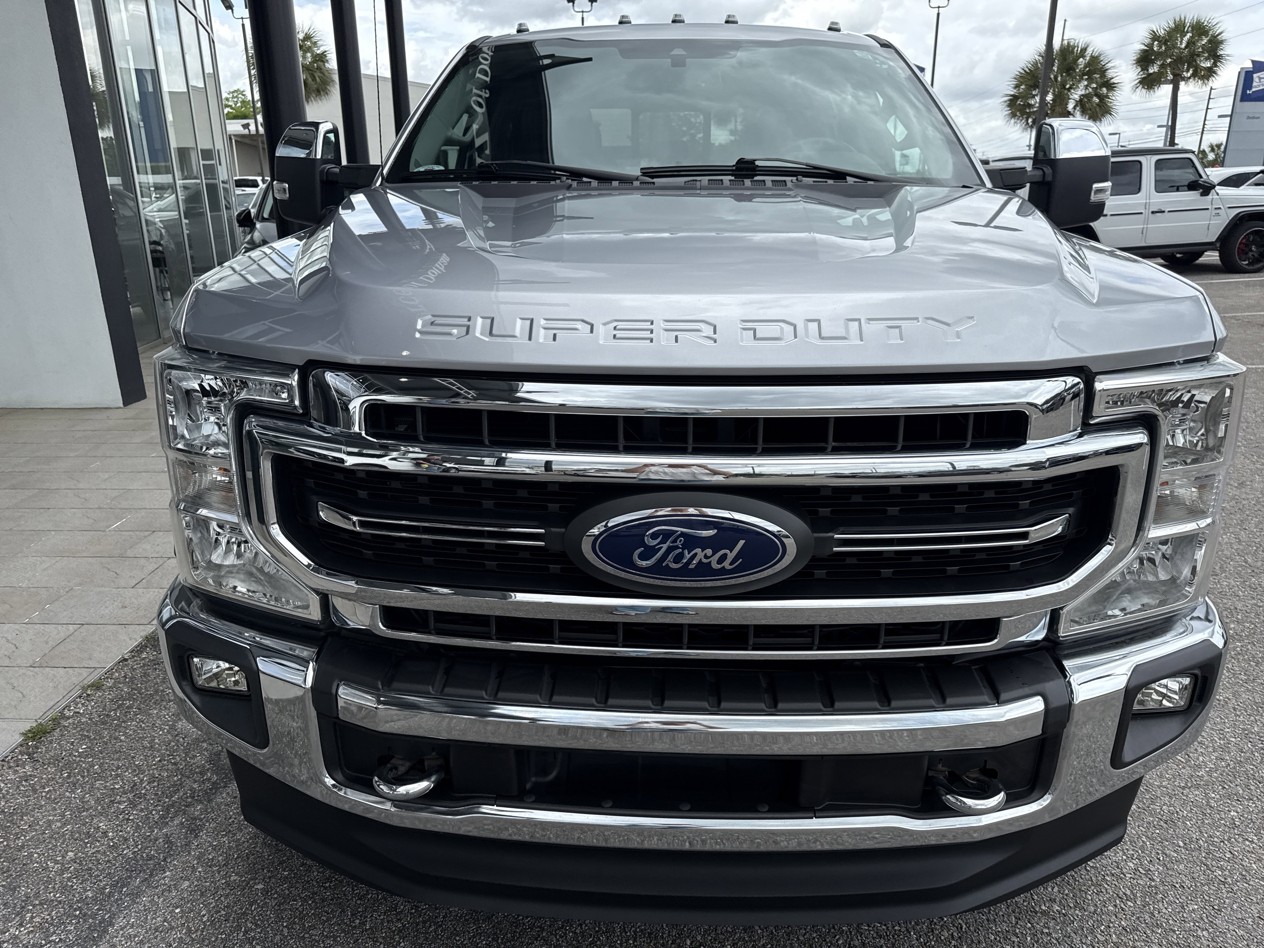 Used 2020 Ford F250 Lariat w/ Lariat Ultimate Package AWD/4WD image 6
