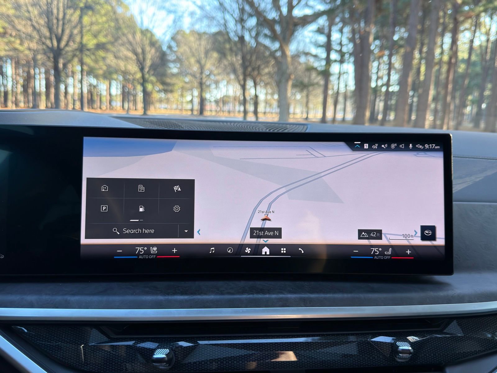 Certified 2024 BMW X7 xDrive40i w/ Executive Package image 5