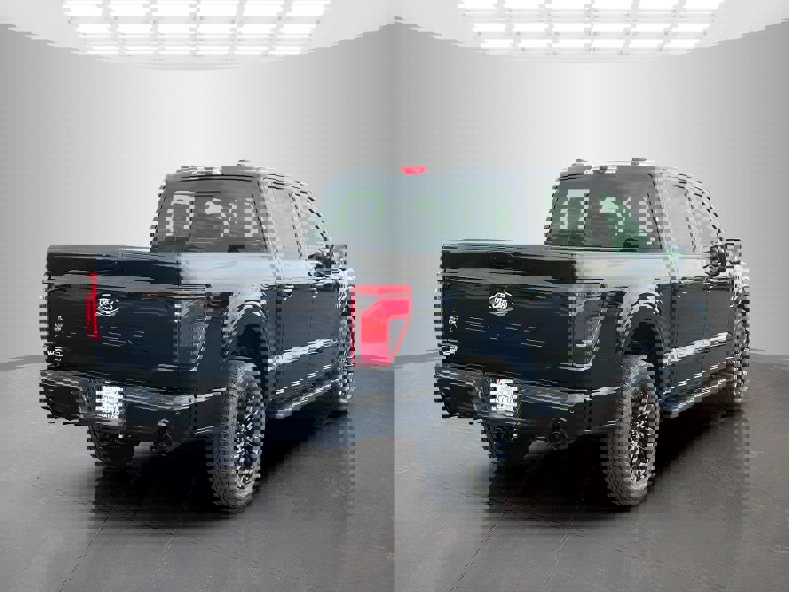 New 2025 Ford F150 XLT w/ Equipment Group 303A High image 11