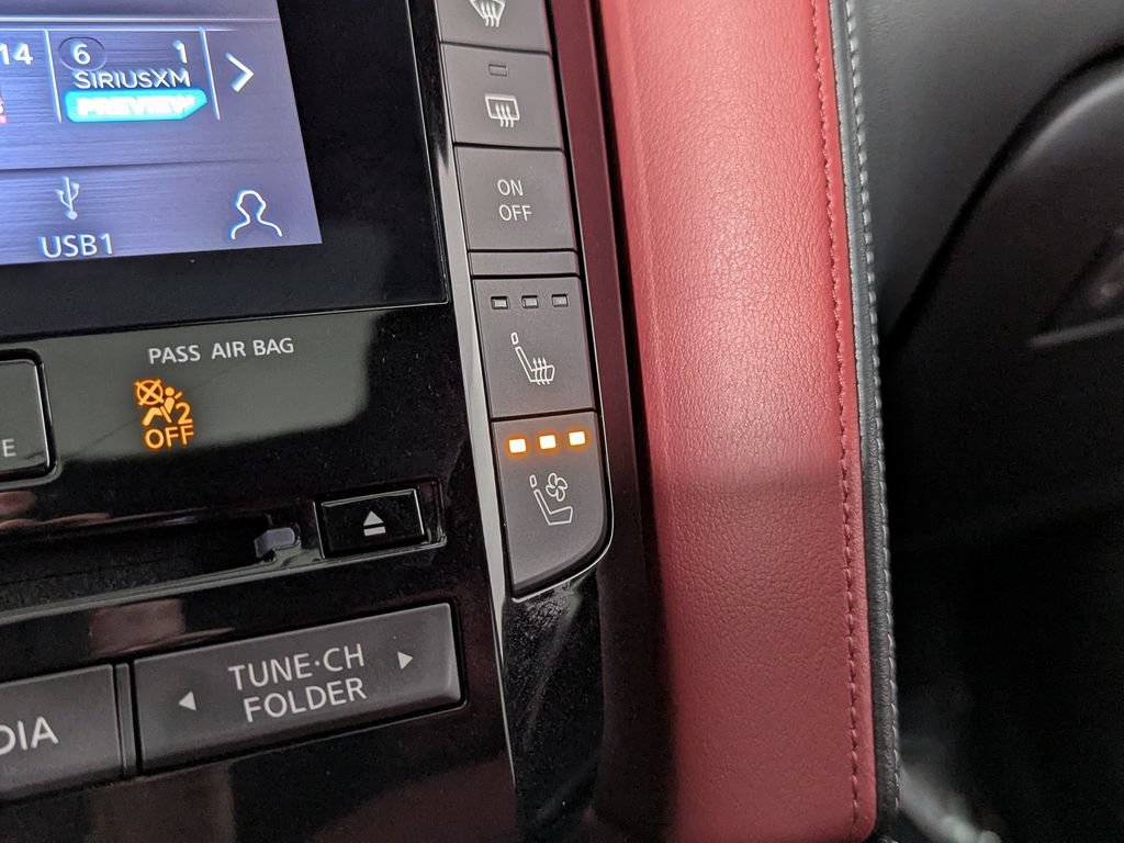 Used 2023 INFINITI QX55 Sensory w/ Lighting Package AWD/4WD image 23