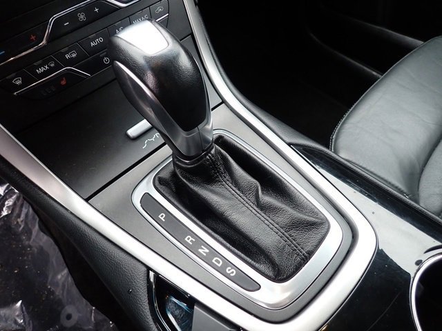 Used 2017 Ford Edge SEL w/ Equipment Group 201A image 25