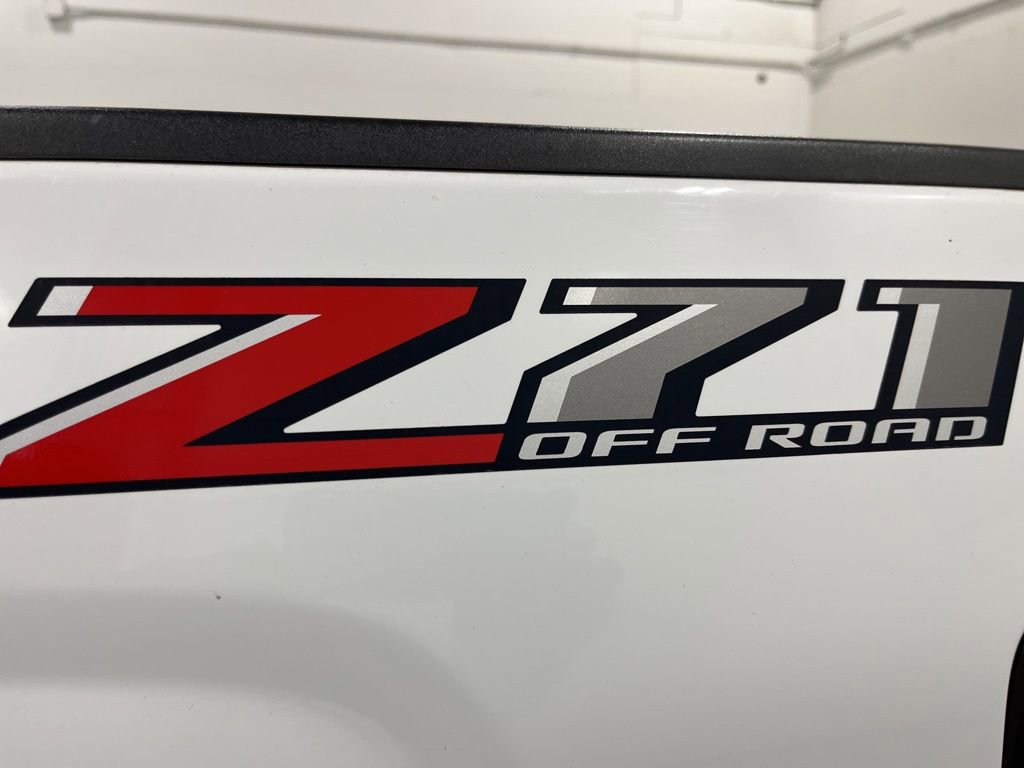 Certified 2018 Chevrolet Silverado 1500 LT w/ All Star Edition image 13