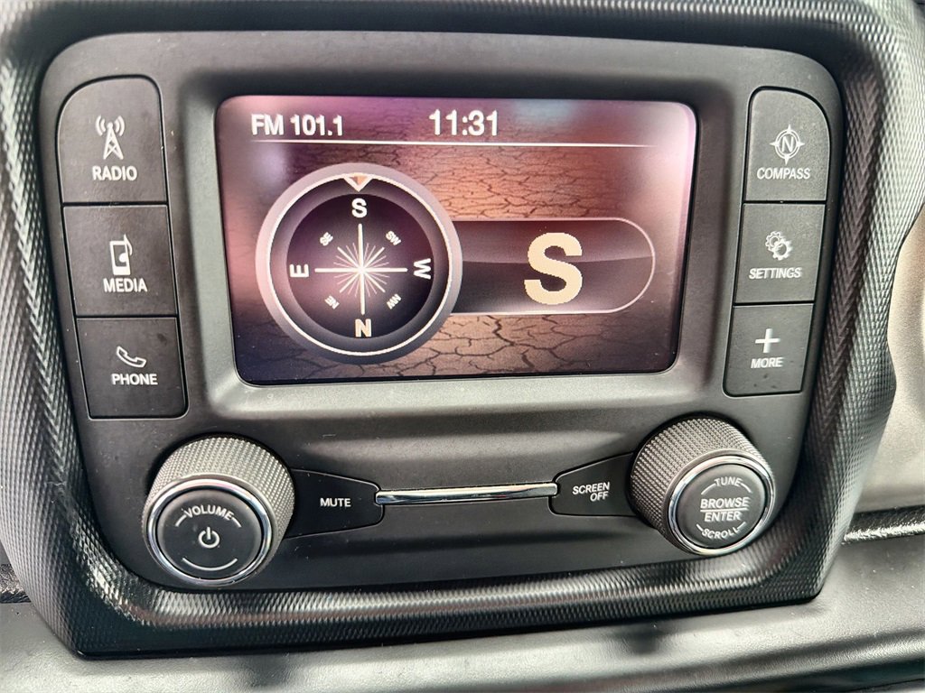 Used 2021 Jeep Wrangler Sport image 19